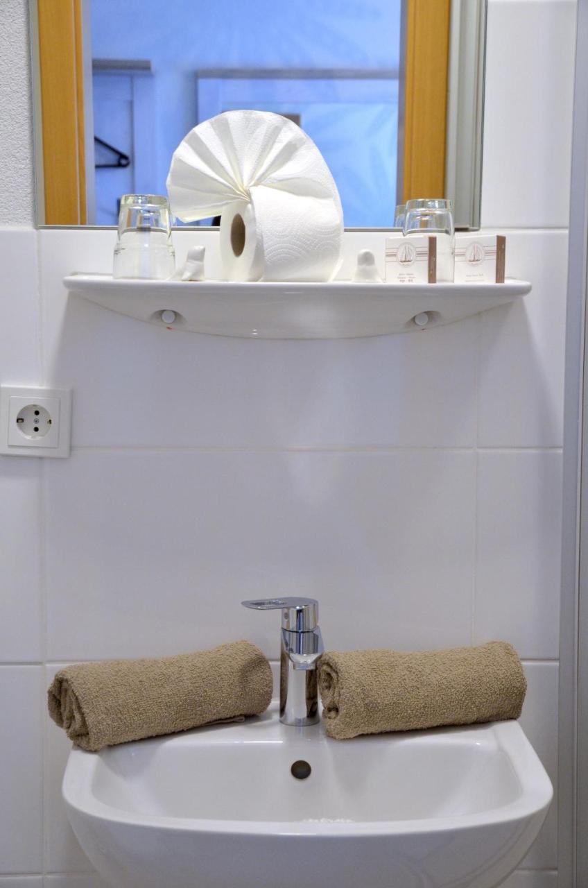 Hotel Zur Seerobbe Cuxhaven Zewnętrze zdjęcie